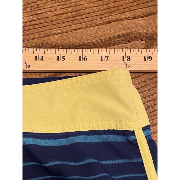 Salt Life Mens Board Shorts Size 36 SLX-QD Vapor Stretch Pocket - Picture 7 of 10